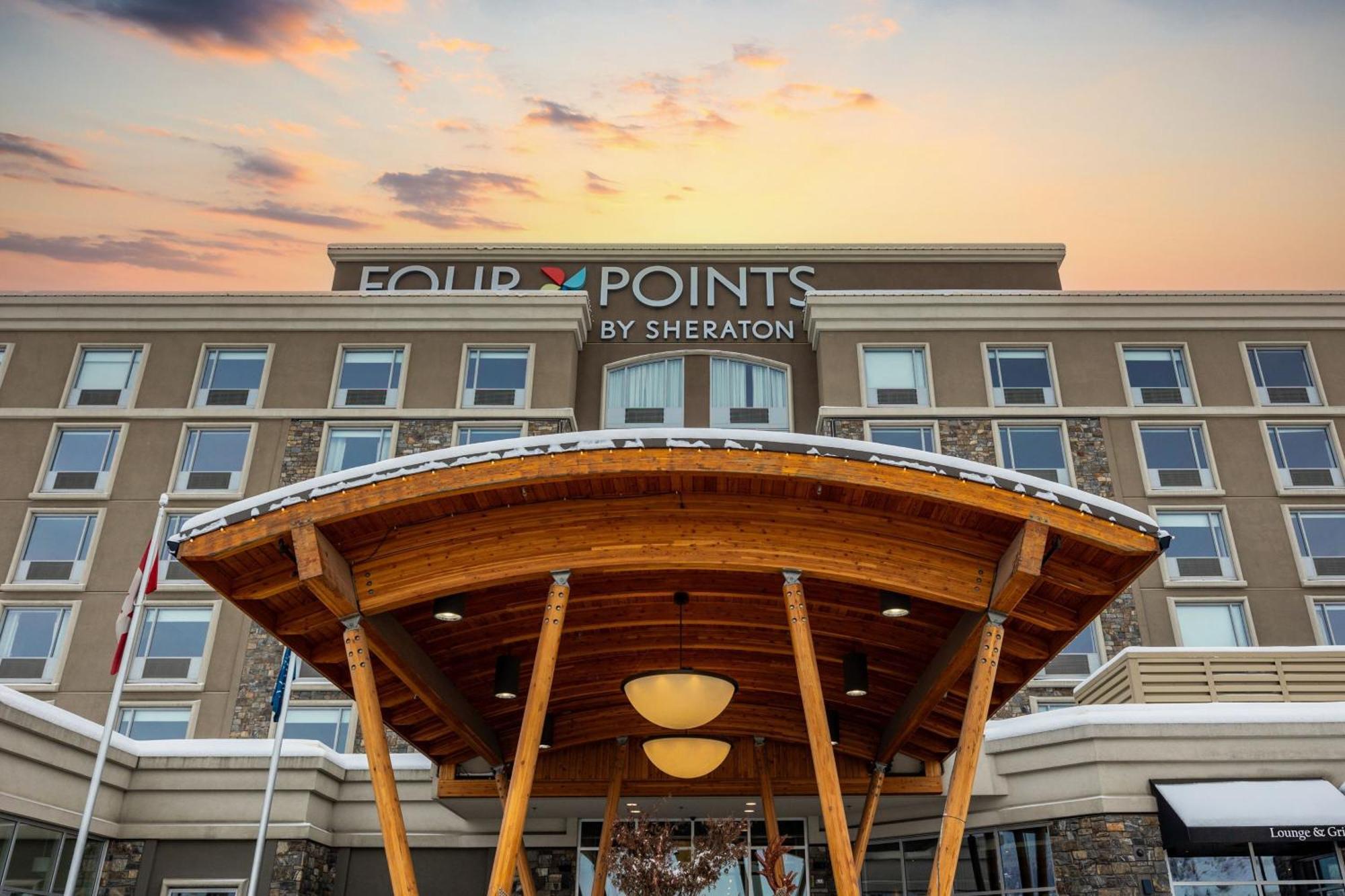 Four Points By Sheraton Kelowna Airport Exterior photo